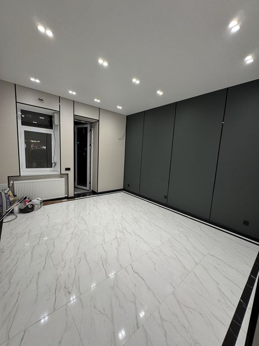 От Собственник  продаётся 2 помещения по 50кв 1 линия в шота руставели