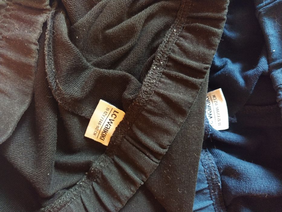 Лот 146/152 LcWaikiki екип, долнища, блуза и тениска