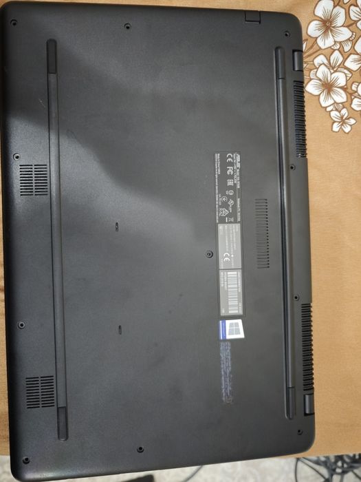 Asus vivobook 17