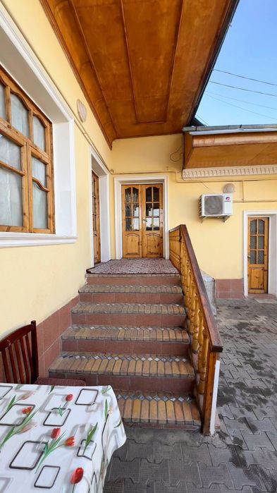 Uchastka sotiladi chorsuda