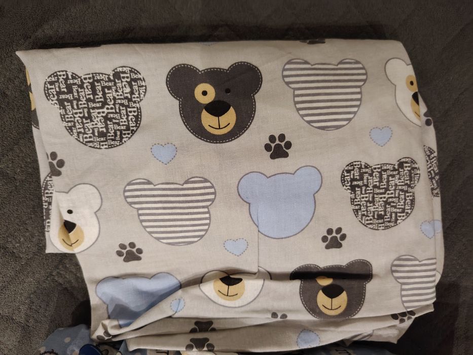 Продам простыни детские на резинке