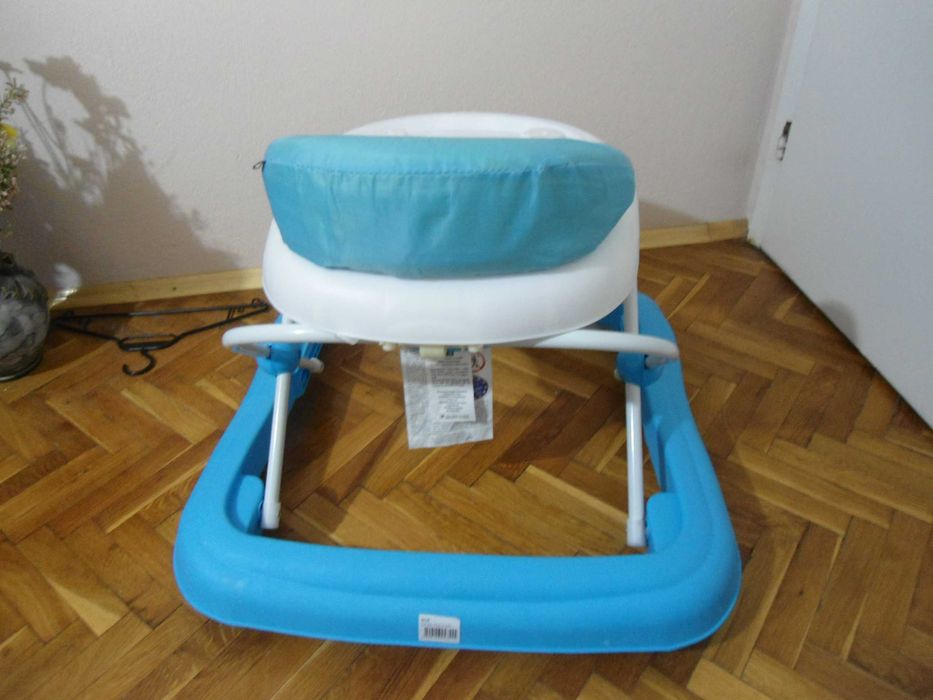 Бебешка проходилка MONI без играчките