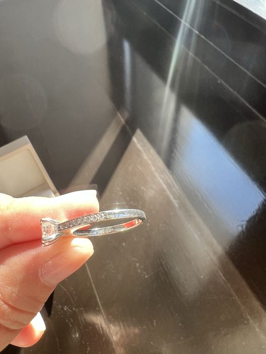 Кольцо на 17,5 и 18 с муасанитом 0,8 карат с сертификатом