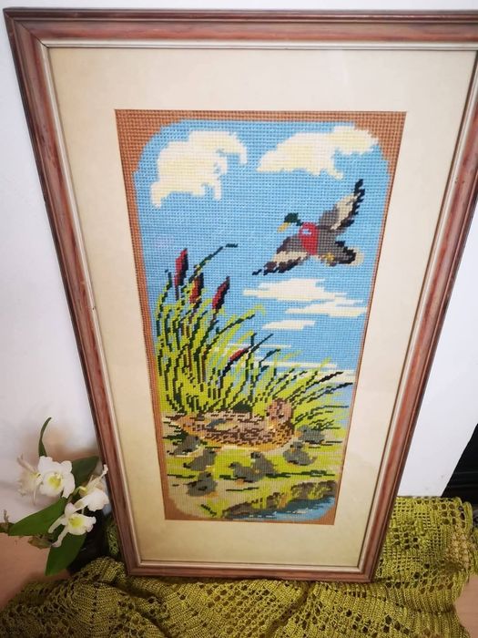 Ръчно изработени,бродирани гоблени, картини