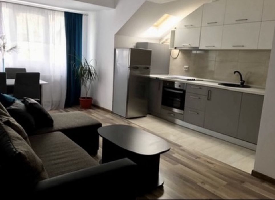 PROPRIETAR, inchiriez apartament cu 2 camere langa Spitalul Judetean
