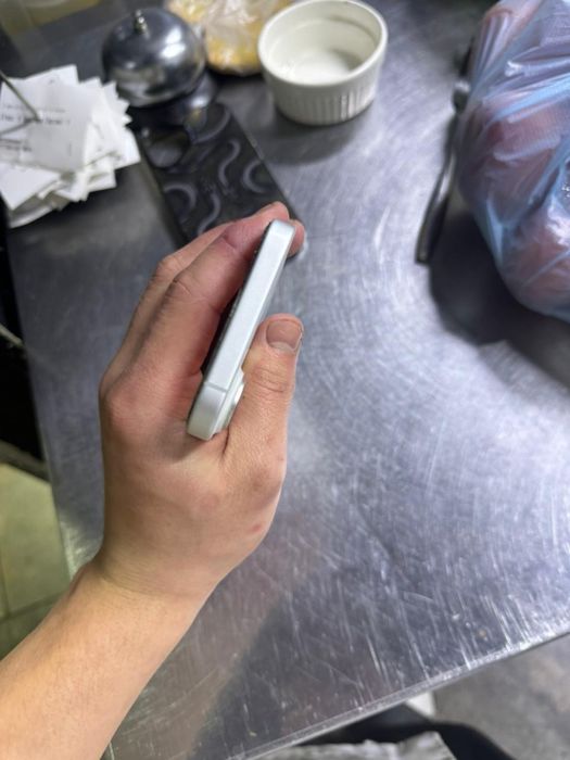 Айфон 16 128гб