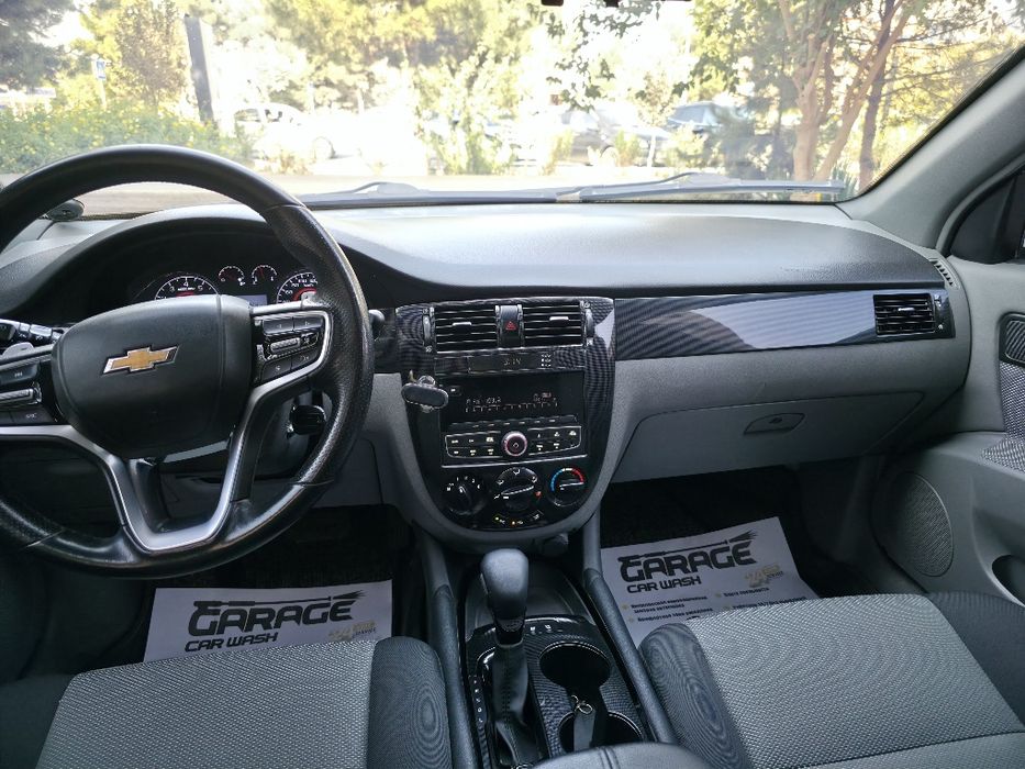 Lacetti Gentra sotiladi