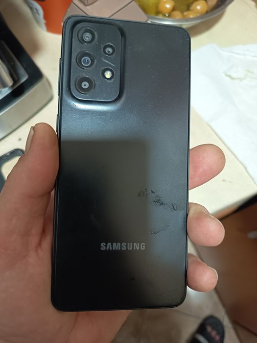 A 33 5g stare foarte buna urme normale de uzură sticla fisurata funct