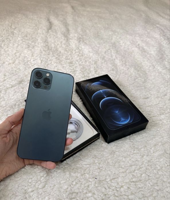 Айфон 12 про Макс