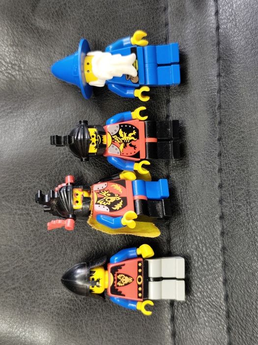 Лего 6076 Lego dragon knights dark dragons den 1993 г
