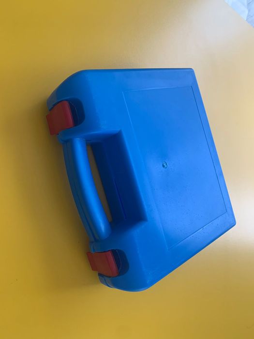 Контейнер аптечка для хранения мелочей