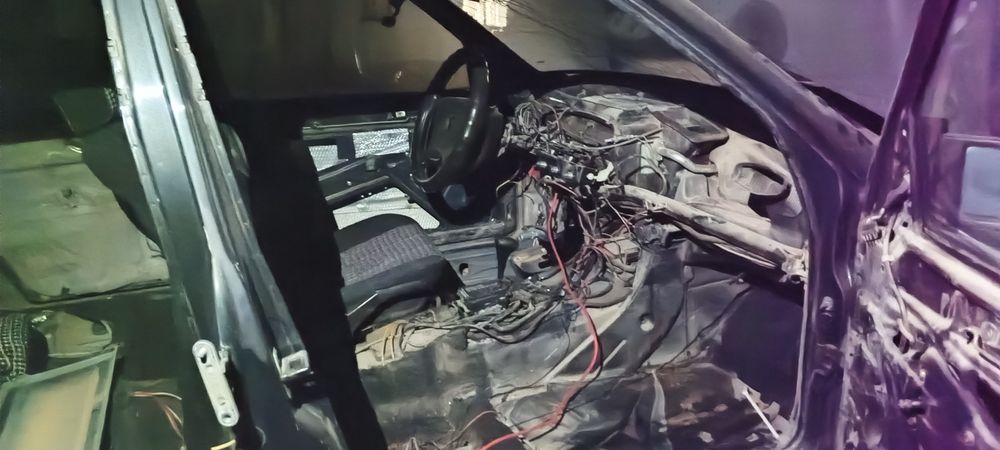 Авто разбор мерс