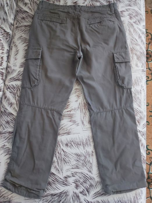 Продам мужские брюки.