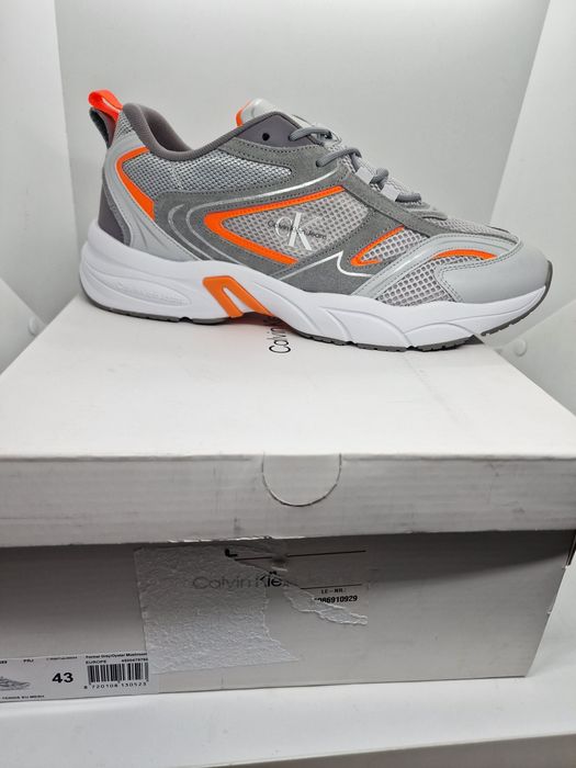 Calvin Klein Retro Tennis nr. 43,45