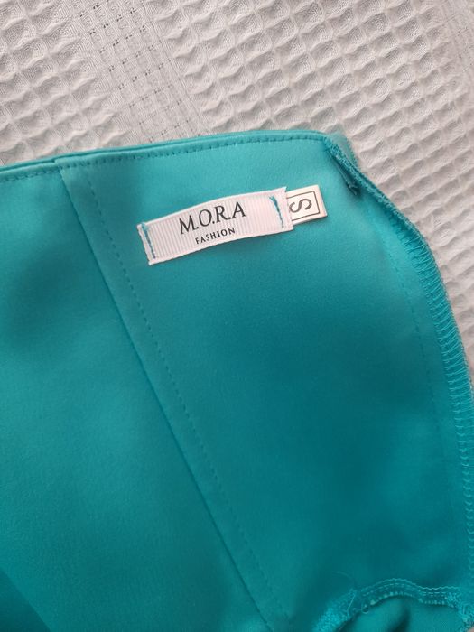 Вечернее платье зеленое