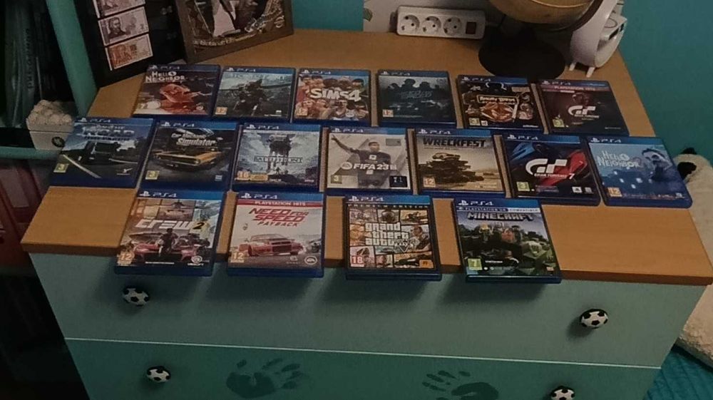 Play Station 4/Плей Стейшън 4