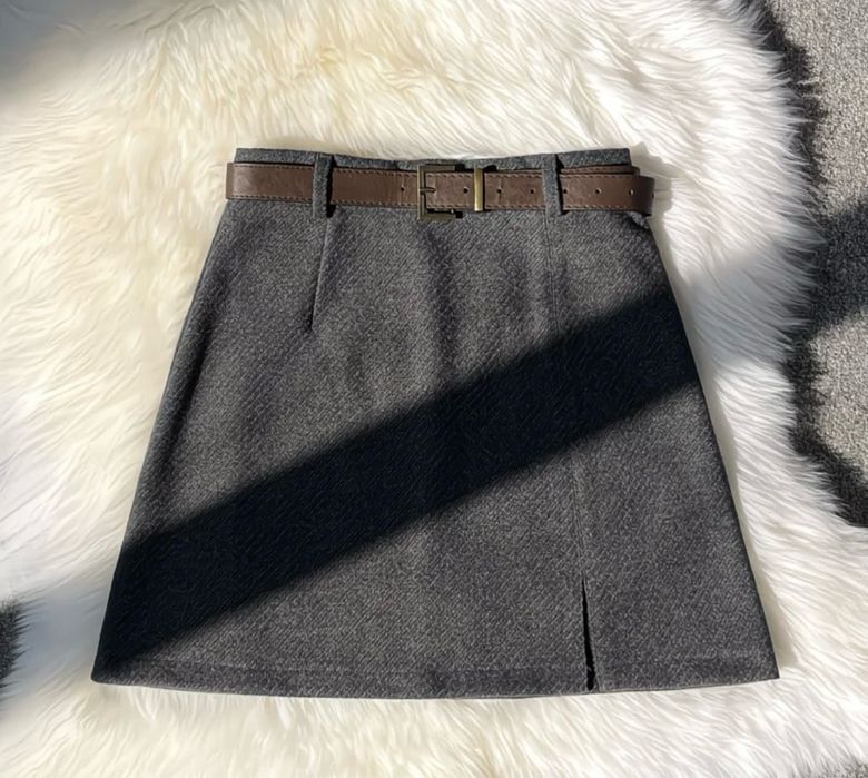 Юбки эффектные новые маломерка