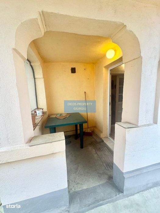 Casă de vânzare – Strada Mugurilor