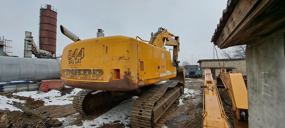 Excavator  Liebherr 944
