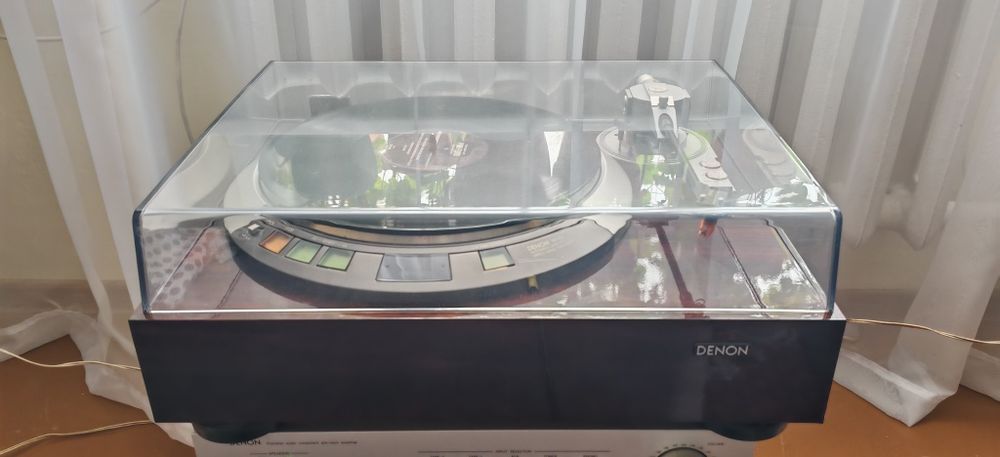 Проигрыватель Denon DP-67L