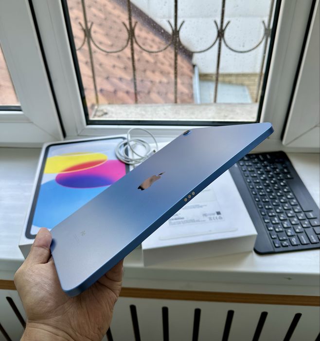 iPad 10 Gen 64GB Blue WiFi