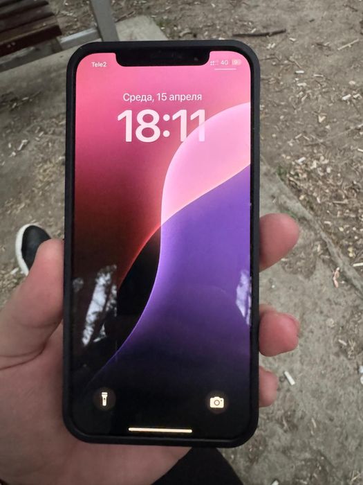 продам айфон 12 черный