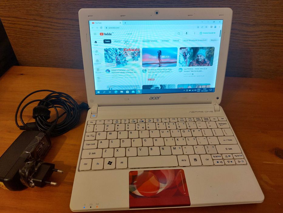 Leptop Acer One 10 inci