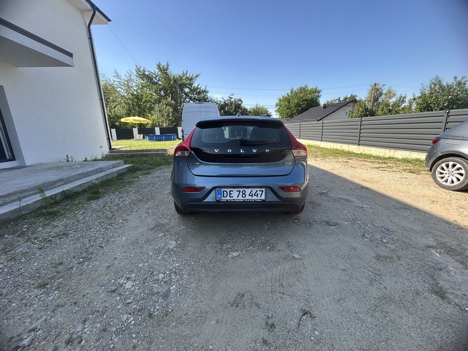 VOLVO V40 2013 — imagine 5