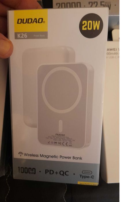 baterie externa 20000-30000mA powerbank fast charge , Magsafe , afisaj