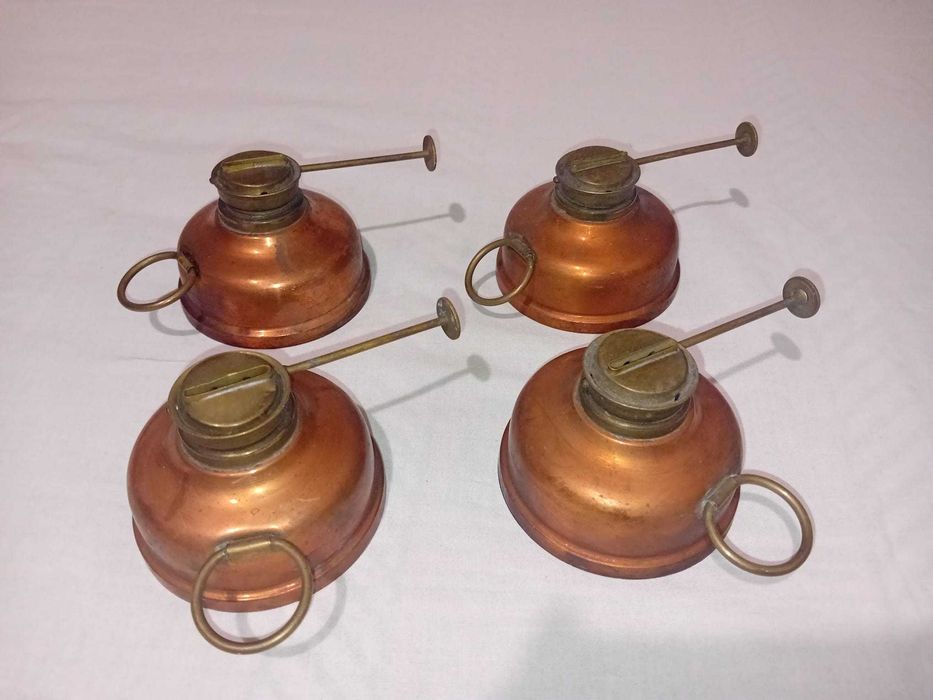 Patru lampi mici pe gaz / alcool, vintage, de colectie