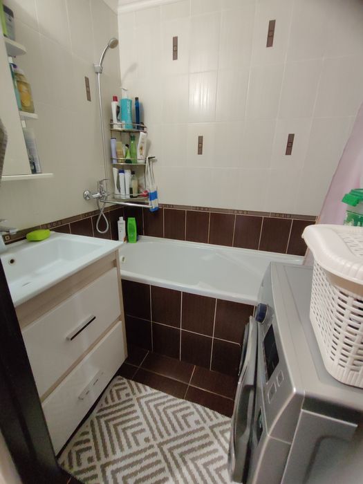 Продается 4-комн (9-41, 4 эт)