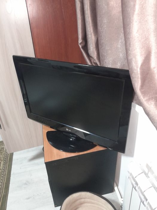 Продам телевизор