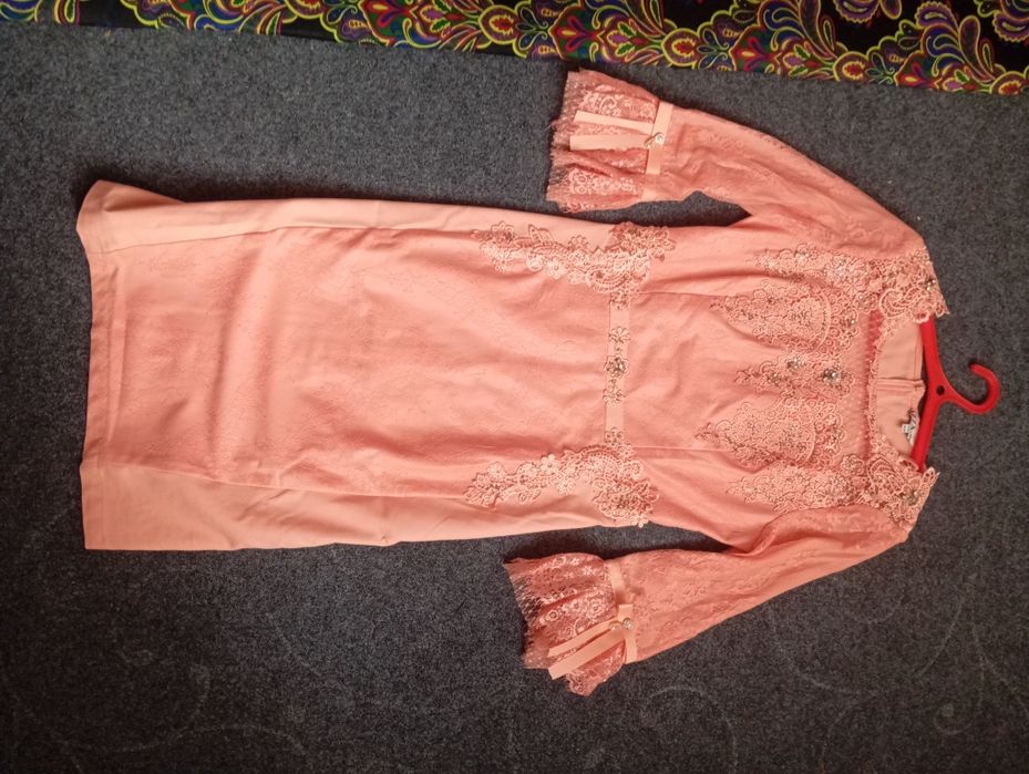 Yangi hali bir marta ham kiyilmagan