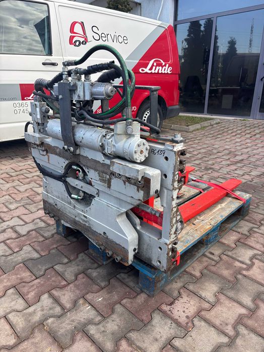 Atașament motostivuitor ROTATOR + Side Shift Durwen DUZ15 An fab. 2016