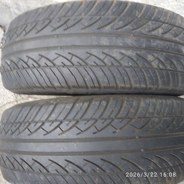 Продам шины, пара Б/У .