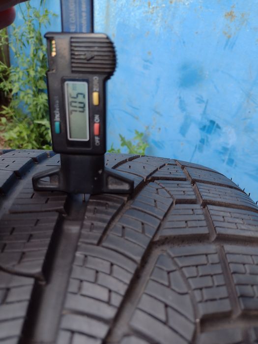 Топ състояние 2бр.295/30/20 Pirelli dot3315 MO