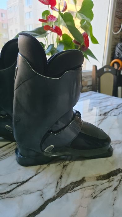 Ски обувки ROSSIGNOL