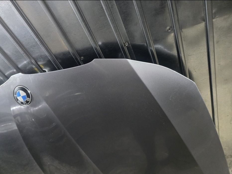Capota  motor BMW E90 e91  Facelift gri