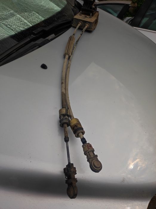 Жила скорости за Пежо-407(бензин).