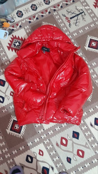 Срочно продам Обмен пуховик куртка