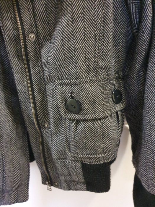 Продавам дамско палто Amisu С/М