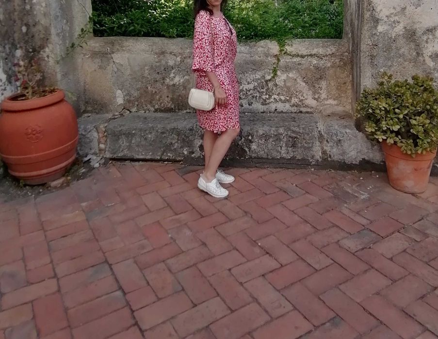 Rochie vascoza,  Etic