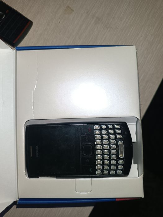 Нокия х2 с документами.