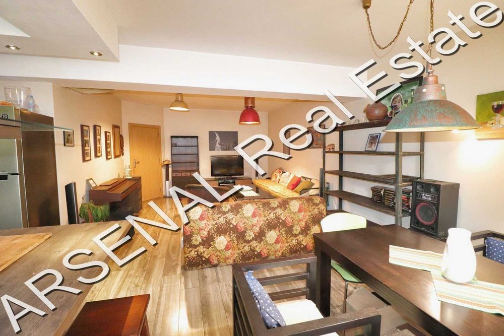 Дава се под наем Тристаен апартамент в София, Център - 110 кв.м за 700 € - Снимка #10