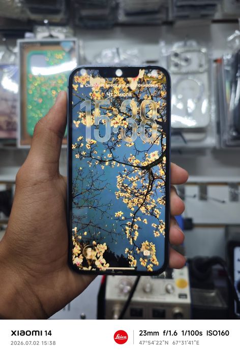 iPhone 14 256gb/84akb