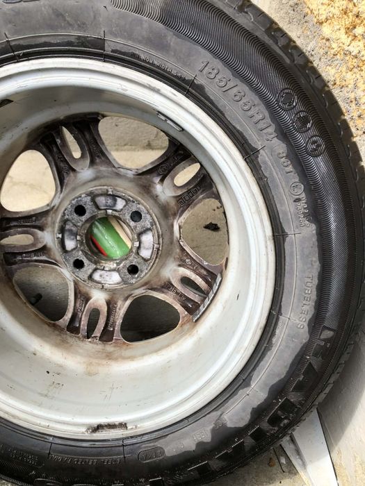 4 летни гуми с джанти