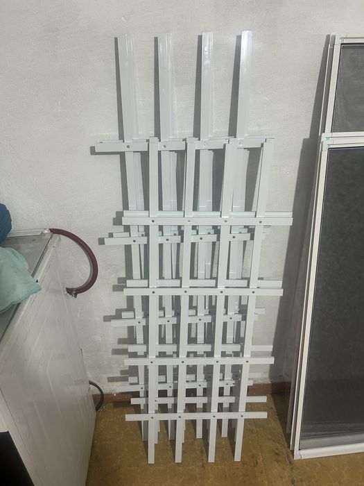 Москитные сетки, ремонт пластиковых окон.