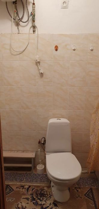 Сдам уютную комнату в цокольном этаже коттеджа