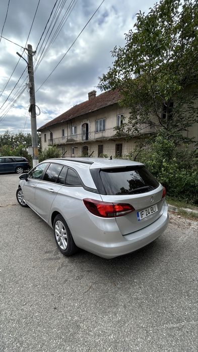 Opel Astra k Sport Tourer+