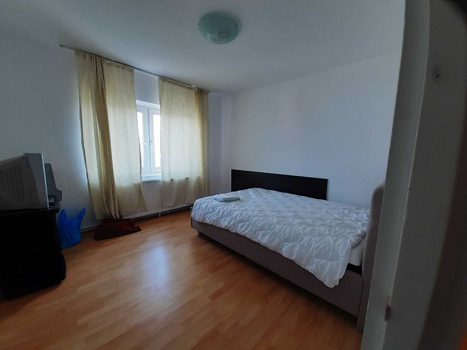 apartament 2 camere decomandat A.Muresanu